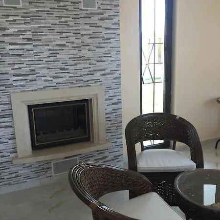 Chambers Villa Varvara (Burgas)